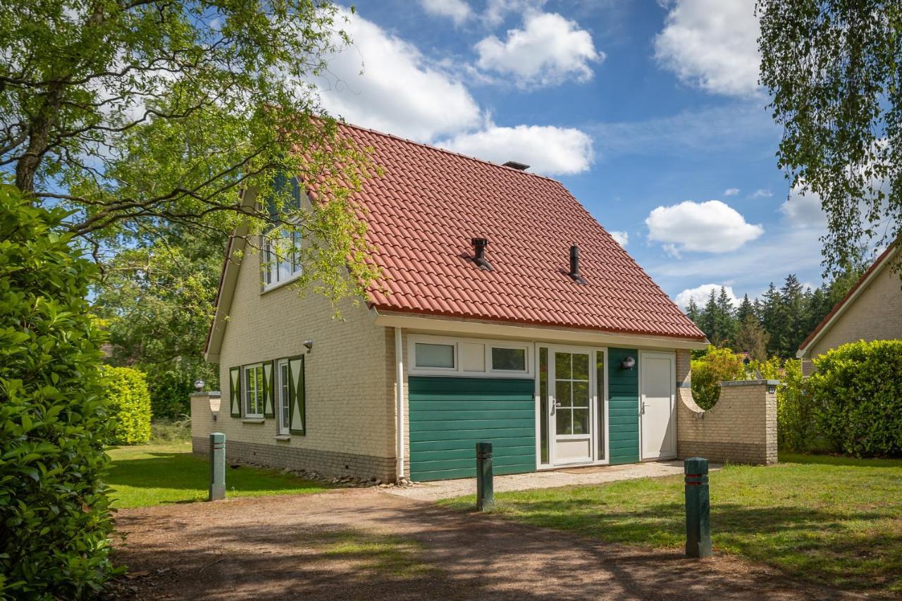 Bungalow - 6 Personen Gelegen In De Nabije Omgeving Van Avonturenpark Hellendoorn En De Prachtige Sallandse Heuvelrug En Eelerberg Εξωτερικό φωτογραφία